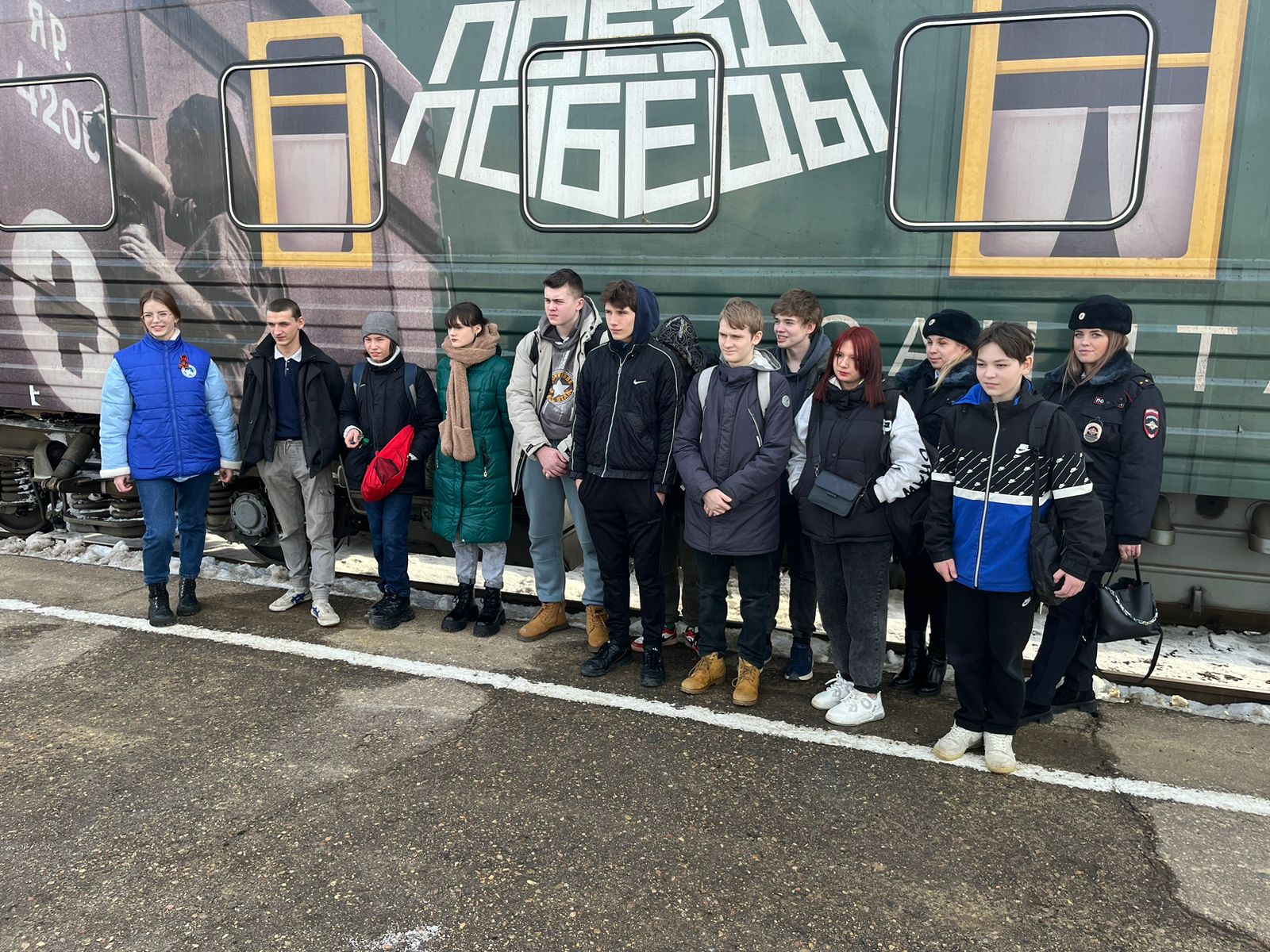 Ребята из Заднепровского района Смоленска посетили «Поезд Победы»