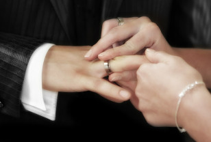 250 браков зарегистрировали в феврале в Смоленской области