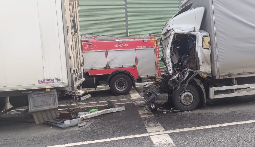 45-летний водитель большегруза погиб в результате ДТП в Ярцевском районе